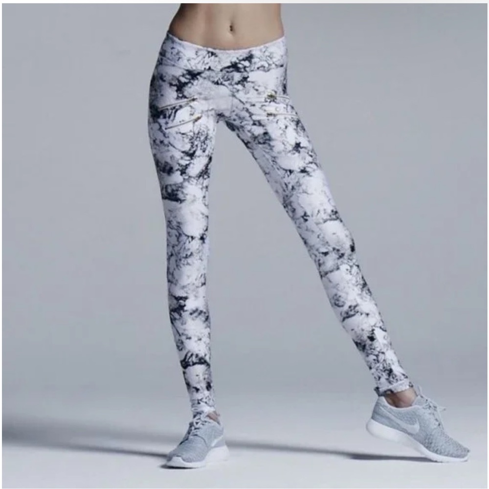 Varley > Marble Leggings with Zip Pockets White/Black Extra Small - Picture 1 of 8